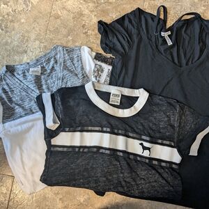 PINK Victoria's Secret Black and White Short Sleeve Tee